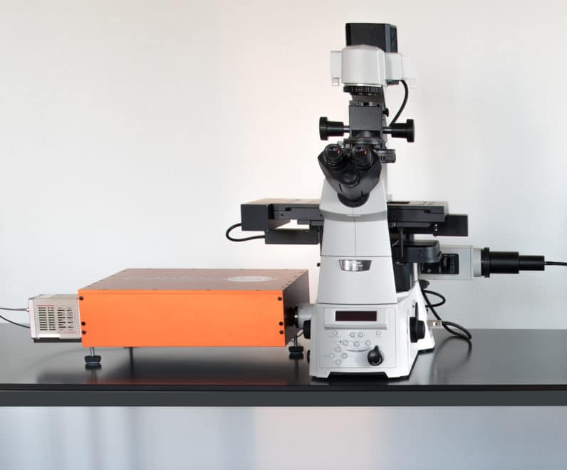 Advanced Light Microscopy Axiom Optics