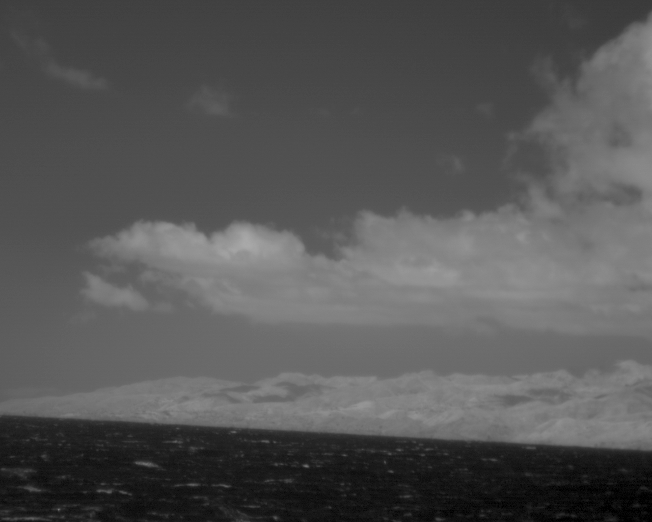 900 - 1700 nm