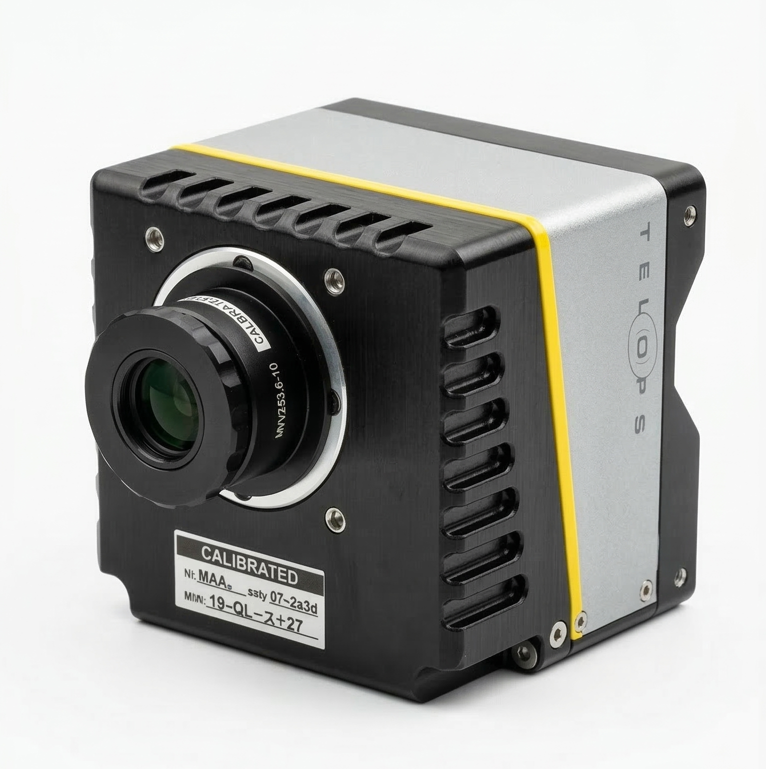 RADIA M100 | Cooled Thermal MWIR Camera - Image 2