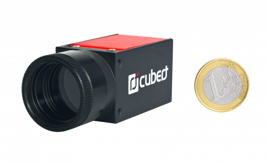 ULTRIS 5 hyperspectral video camera